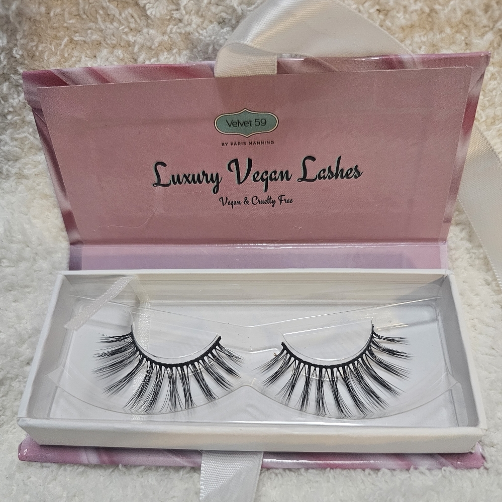 Velvet 59 Luxury Vegan Lashes by Paris Manning